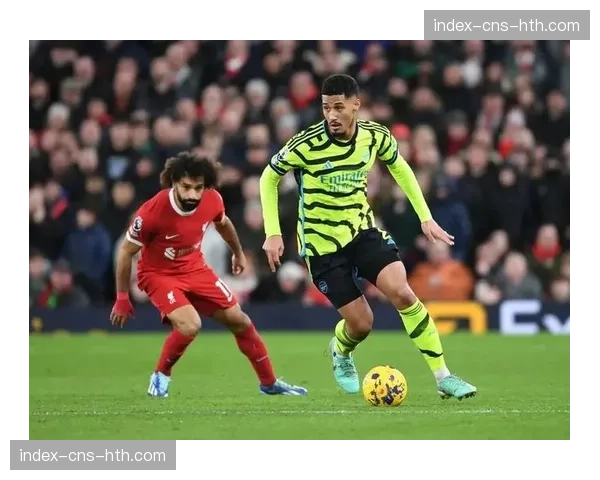 消息：多位顶级裁判与英超联盟签署独家出镜协议，将参与节目与纪录片录制